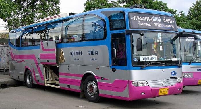 travel in thailand by bus