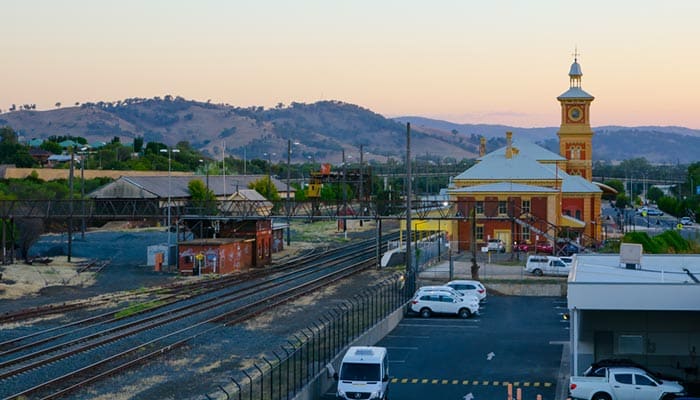 Albury to Canberra by train