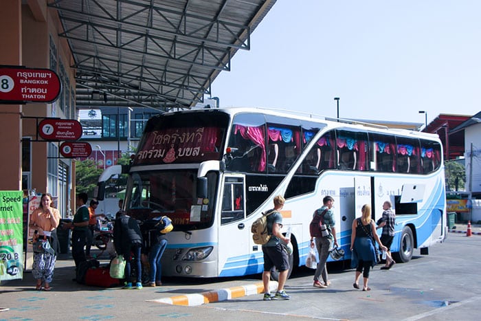 Buses from Bangkok to Chiang Mai