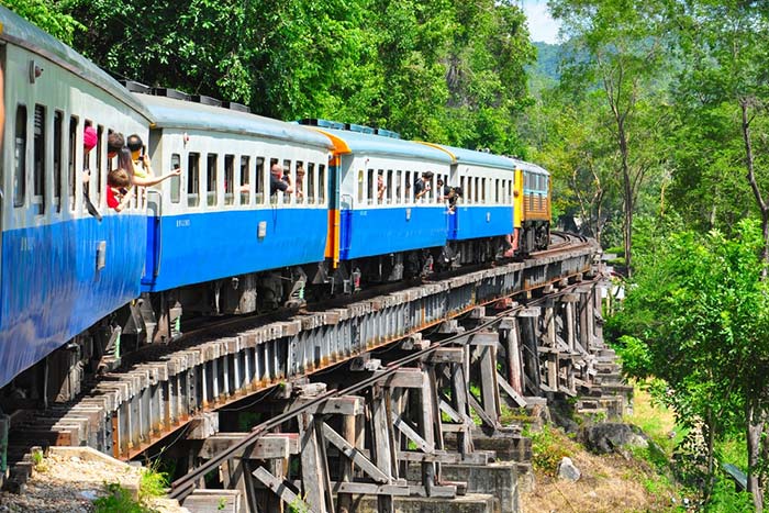 Train from Bangkok to Krabi