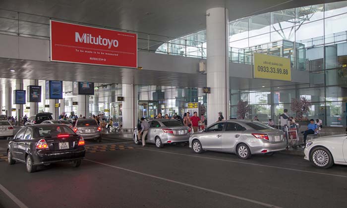 Hanoi airport to city with hotel transfer service