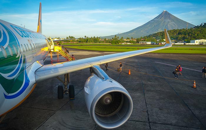 Flights from Manila to Legazpi